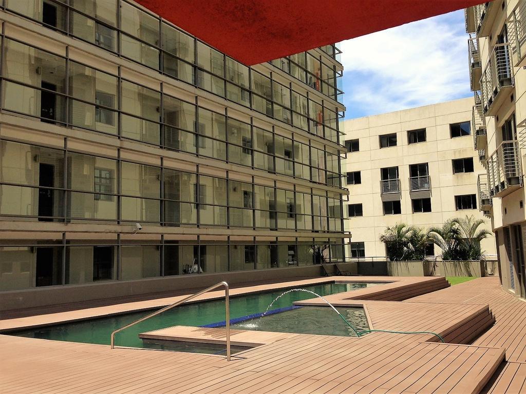 Full Power, Long Stay Rates, Walk To V&A Waterfront, Fibre Wifi, Gym & Pool Cape Town Exterior photo