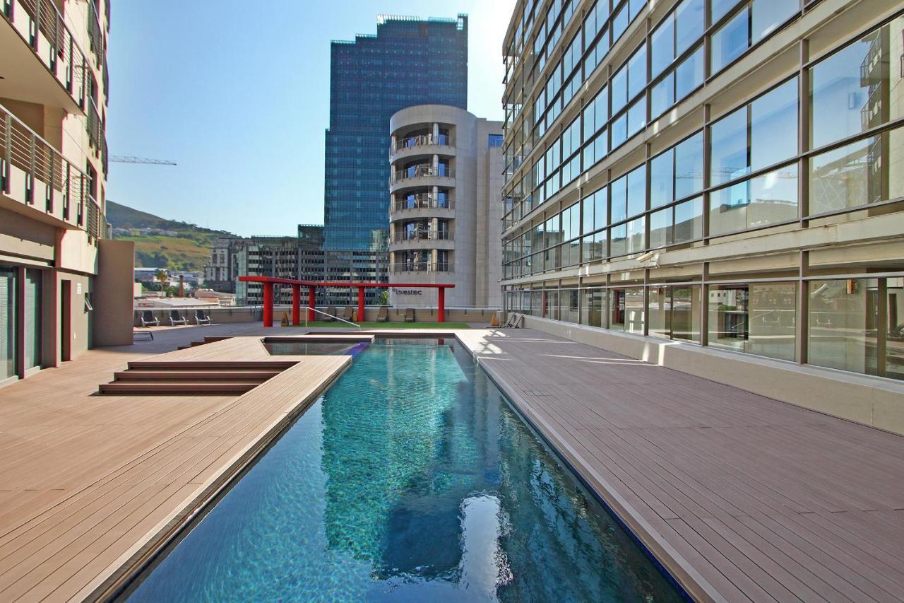 Full Power, Long Stay Rates, Walk To V&A Waterfront, Fibre Wifi, Gym & Pool Cape Town Exterior photo